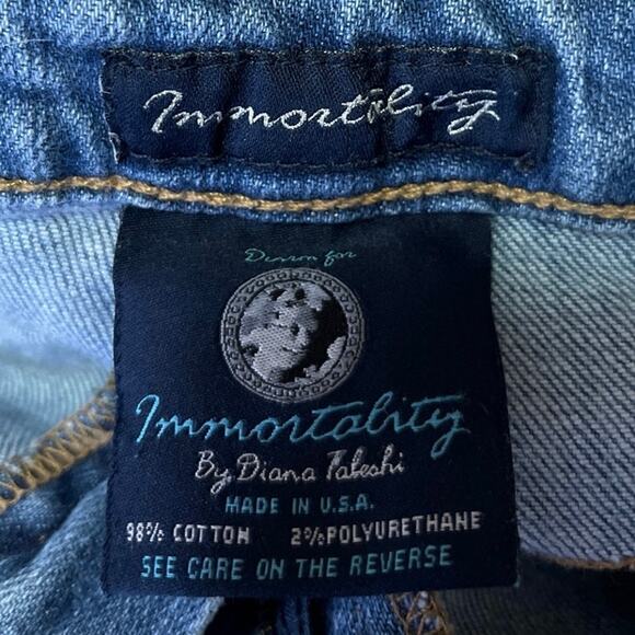 Immortality Women's Blue Dark Wash Low Rise Flared Bootcut Denim Jeans Size 28 - Picture 6 of 7